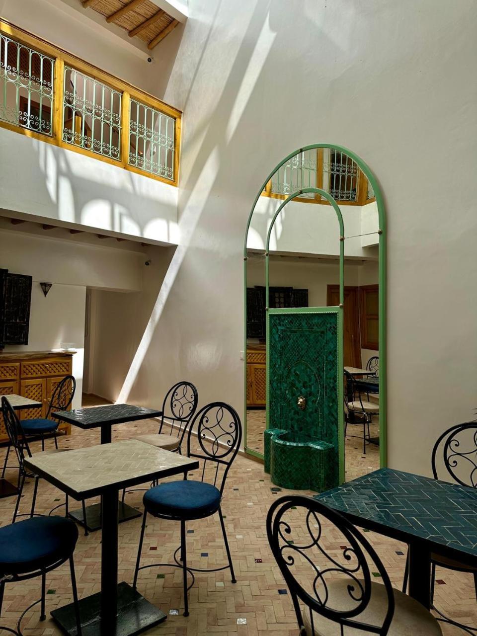 Riad Madinina Marrakesh Buitenkant foto